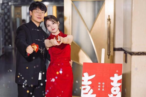 8月适合订婚的日子